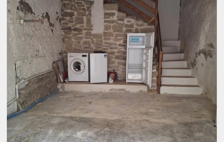 2 Pièces SORGUES (84700)  33 m2 89 000 € 