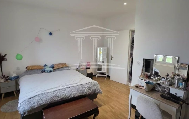 Maison SORGUES (84700)  83 m2 262 000 € 