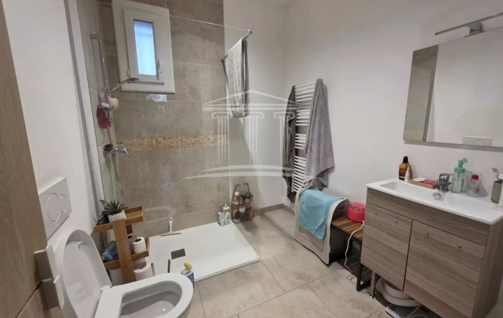 Maison SORGUES (84700)  83 m2 262 000 € 