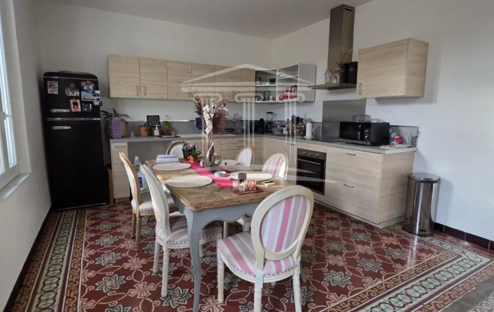 Maison SORGUES (84700)  83 m2 262 000 € 