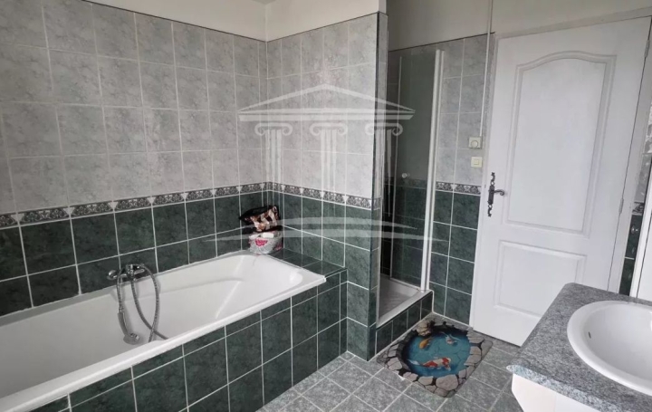 Maison LE PONTET (84130)  99 m2 236 000 € 