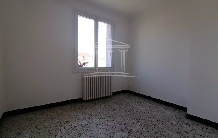 Maison SORGUES (84700)  90 m2 220 000 € 