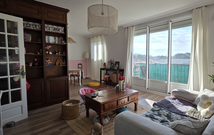 4 Pièces AVIGNON (84000)  65 m2 119 000 € 