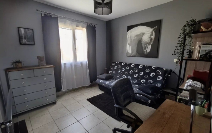 Maison SORGUES (84700)  146 m2 345 000 € 