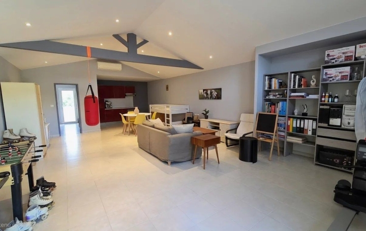Maison BEDARRIDES (84370)  162 m2 389 000 € 