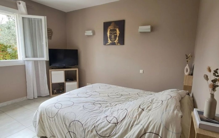 Maison BEDARRIDES (84370)  162 m2 389 000 € 