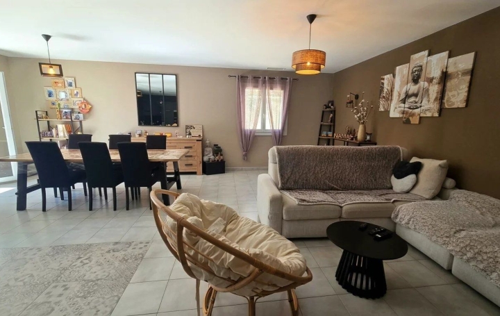 Maison BEDARRIDES (84370)  162 m2 389 000 € 