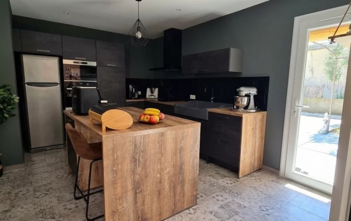 Maison BEDARRIDES (84370)  162 m2 389 000 € 