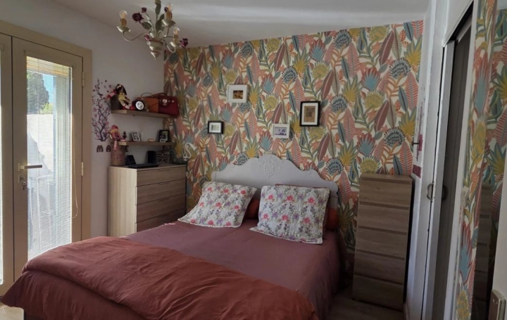 Maison LE PONTET (84130)  85 m2 242 000 € 