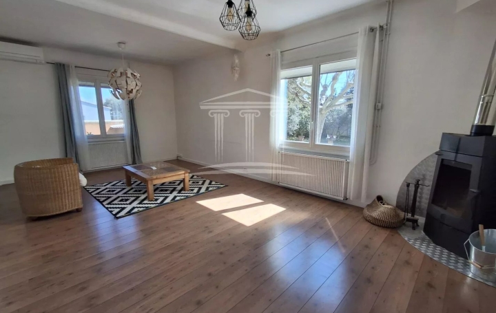 Maison SORGUES (84700)  130 m2 450 000 € 