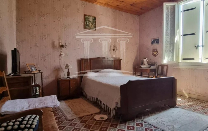 Maison SORGUES (84700)  122 m2 179 000 € 