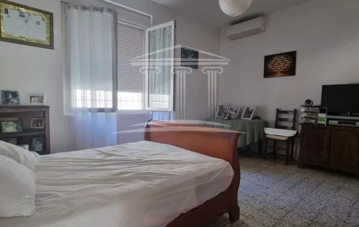 Maison SORGUES (84700)  122 m2 179 000 € 