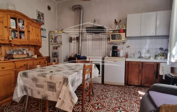 Maison SORGUES (84700)  122 m2 179 000 € 