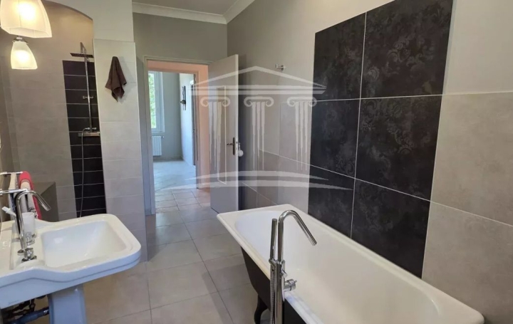 Maison SORGUES (84700)  92 m2 259 900 € 