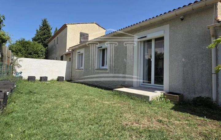 Maison MONTFAVET (84140)  81 m2 245 000 € 