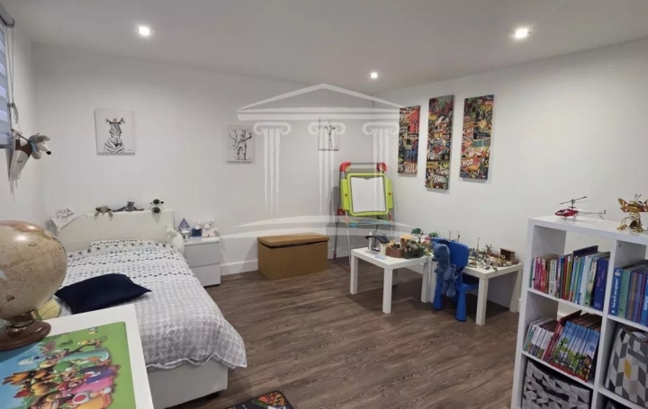 Maison SORGUES (84700)  105 m2 240 000 € 