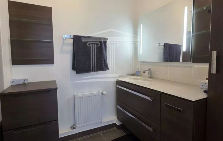 Studio VEDENE (84270)  95 m2 225 000 € 