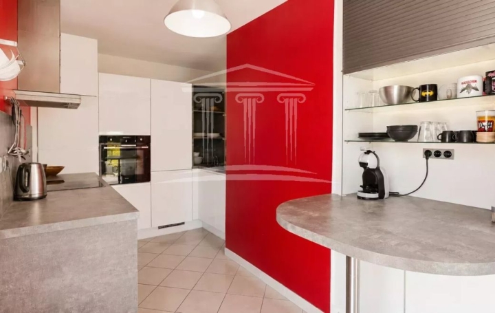 Studio VEDENE (84270)  95 m2 225 000 € 