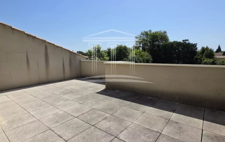 Studio VEDENE (84270)  95 m2 225 000 € 