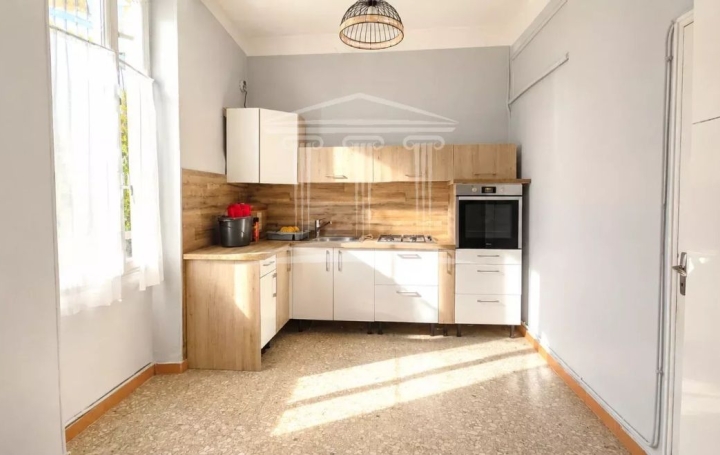 Maison SORGUES (84700)  130 m2 200 000 € 