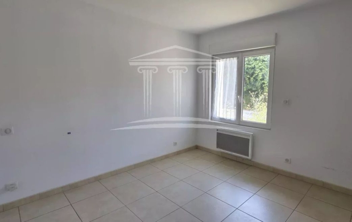 Maison ENTRAIGUES-SUR-LA-SORGUE (84320)  161 m2 252 000 € 