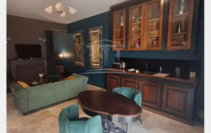Maison SORGUES (84700)  252 m2 399 880 € 