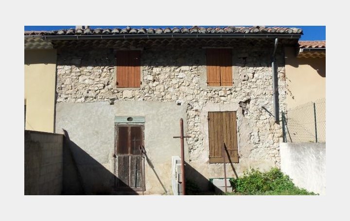 Réseau Immo-diffusion : Maison de village  PERNES-LES-FONTAINES  140 m2 158 000 € 