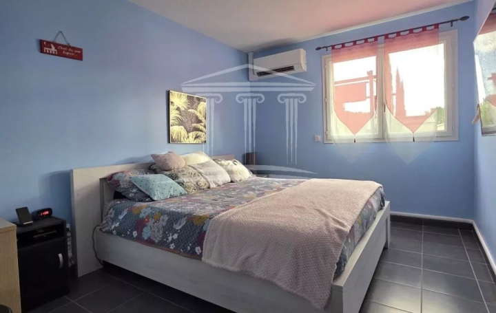 Villa SORGUES (84700)  146 m2 387 000 € 