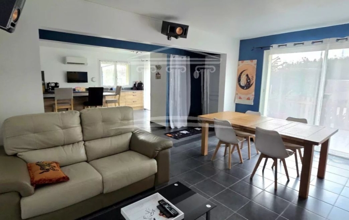 Villa SORGUES (84700)  146 m2 387 000 € 