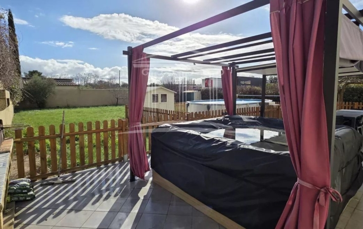 Villa SORGUES (84700)  146 m2 387 000 € 