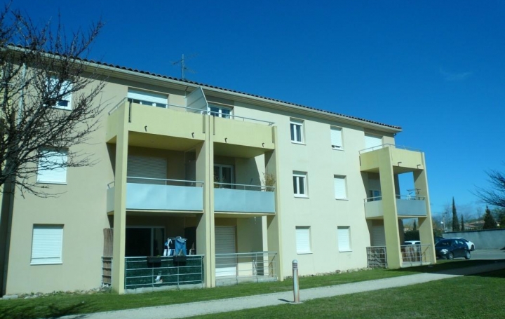 Réseau Immo-diffusion : Appartement P2  MONTEUX  41 m2 590 € 