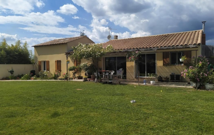 Réseau Immo-diffusion : Villa  MAUBEC  154 m2 380 000 € 