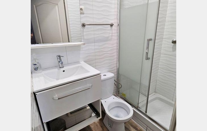 Immeuble MARSEILLE (13001) 285 m<sup>2</sup> 436 000 € 