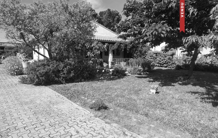 Réseau Immo-diffusion : Maison / Villa  ORANGE  81 m2 900 € 