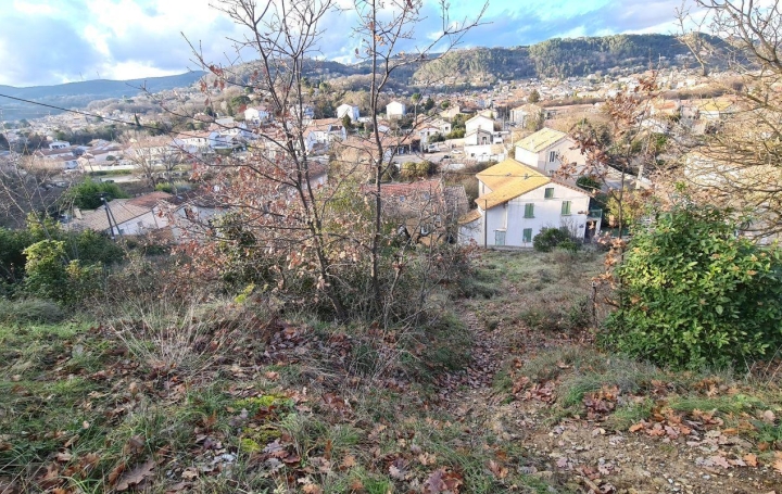 Terrain LE TEIL (07400)   85 000 € 