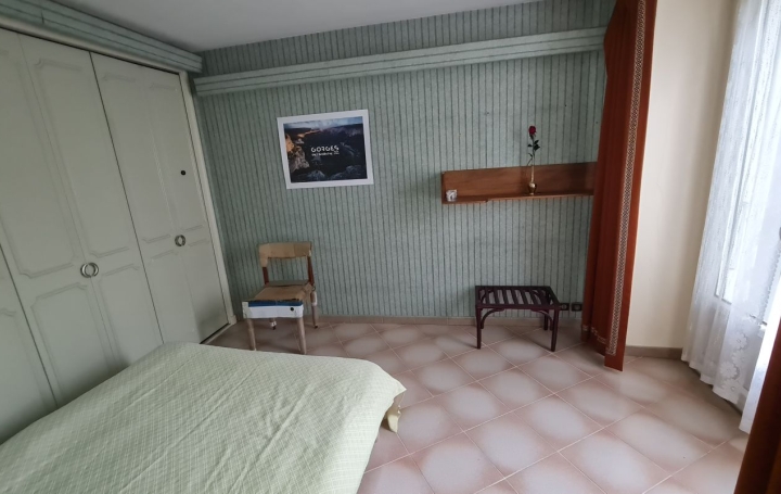 Immeuble BOURG-SAINT-ANDEOL (07700)  230 m2 235 000 € 