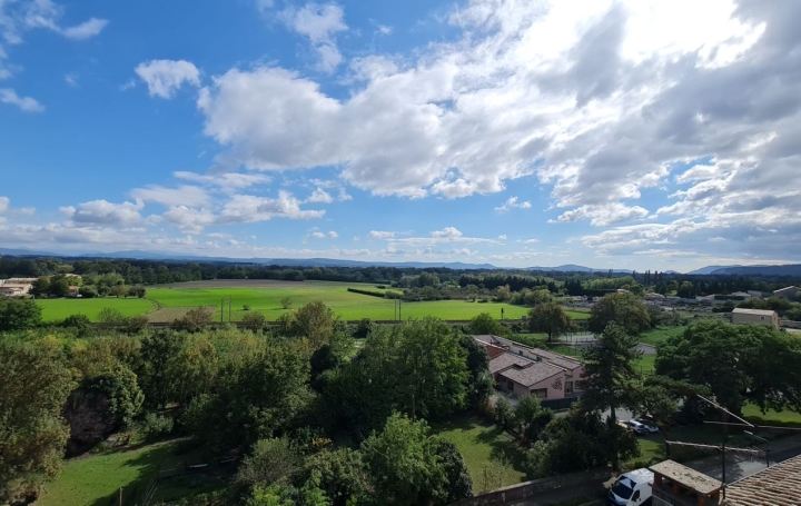 Maison ROCHEMAURE (07400)  156 m2 239 900 € 