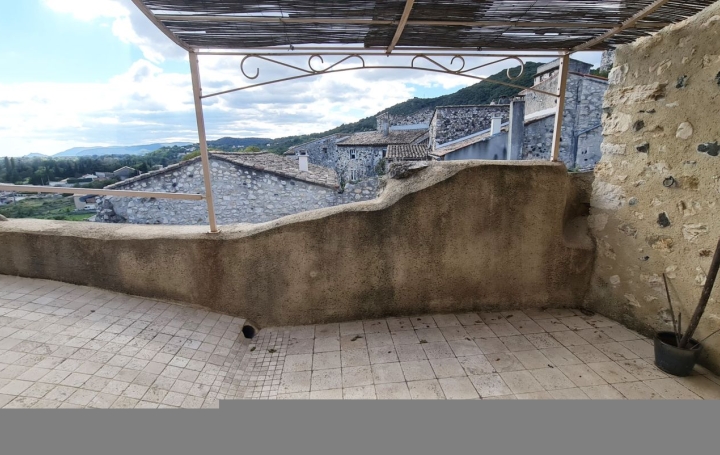 Maison ROCHEMAURE (07400)  156 m2 239 900 € 