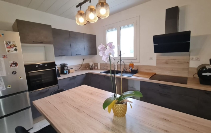 Maison BOURG-SAINT-ANDEOL (07700)  102 m2 239 000 € 