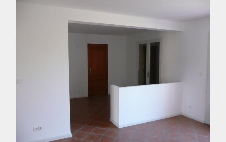 Réseau Immo-diffusion : Villa  SAINT-REMEZE  127 m2 395 000 € 