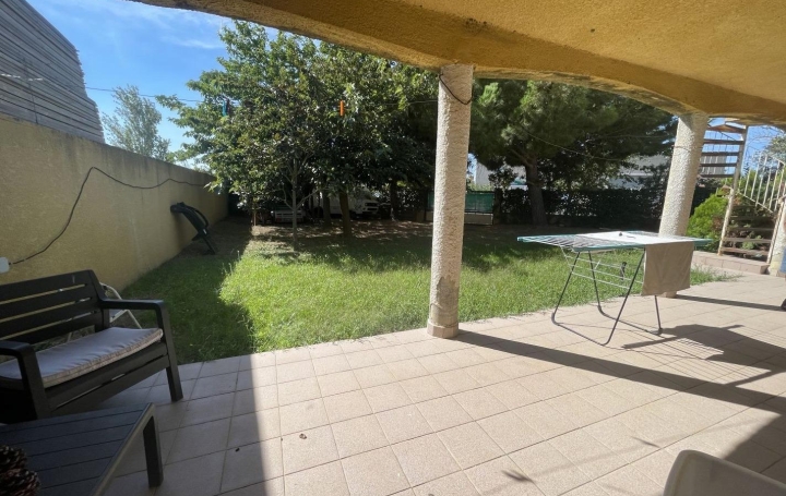 Maison VIAS (34450)  200 m2 884 000 € 
