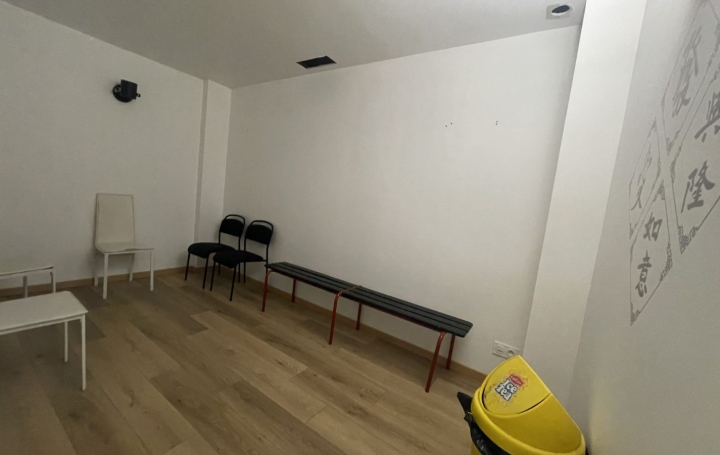 Local commercial SETE (34200)  307 m2 344 000 € 