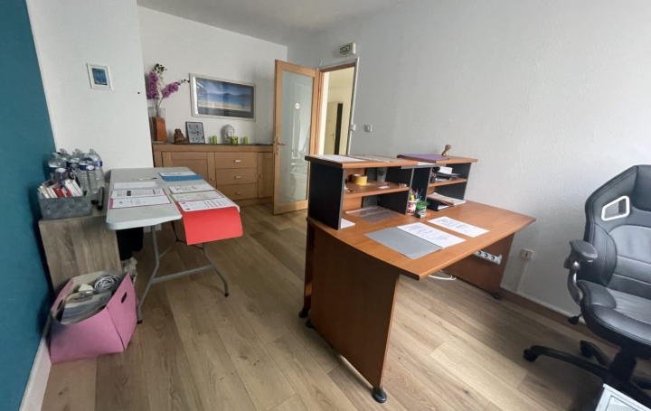 Local commercial SETE (34200)  307 m2 344 000 € 