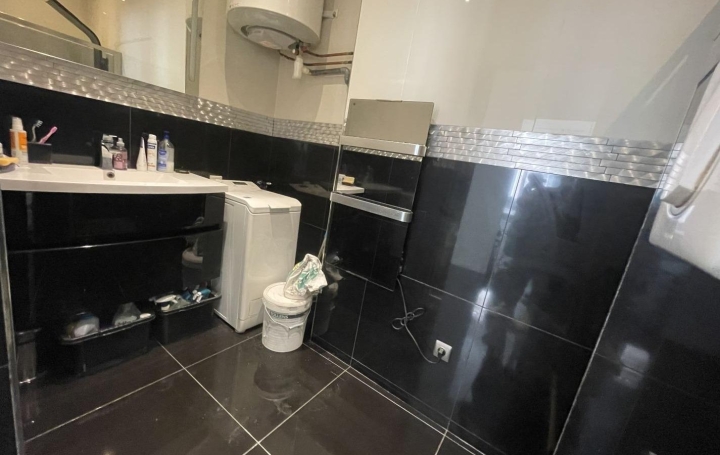 3 Pièces SETE (34200)  67 m2 295 000 € 