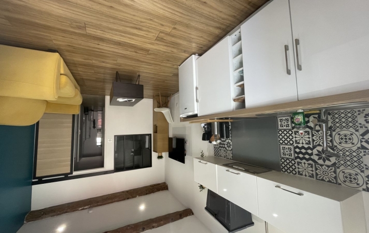 2 Pièces SETE (34200)  27 m2 100 000 € 