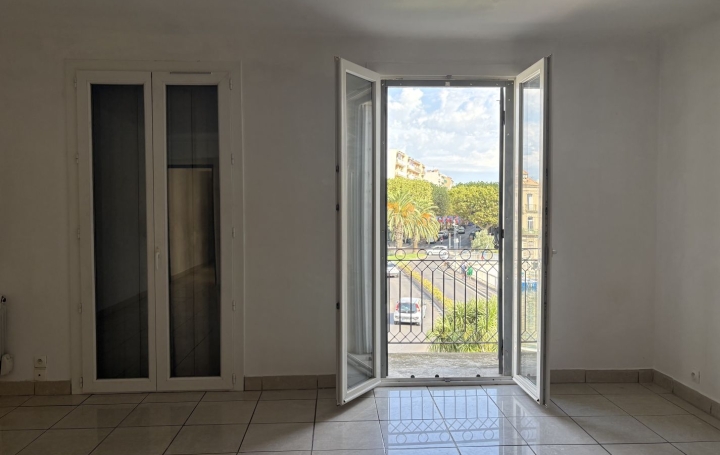 Immeuble SETE (34200)  350 m2 1 350 000 € 