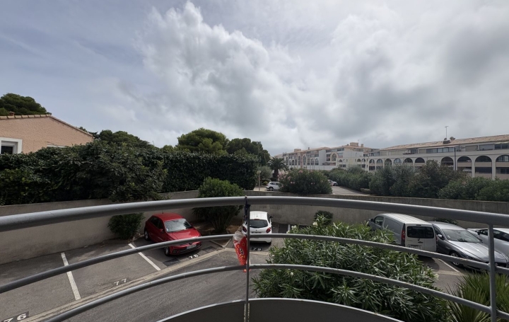 Autre SETE (34200)  32 m2 169 000 € 