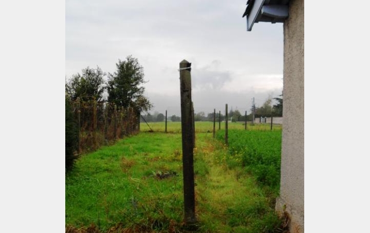 Réseau Immo-diffusion :   SAINT-ANDEOL-LE-CHATEAU   160 000 € 