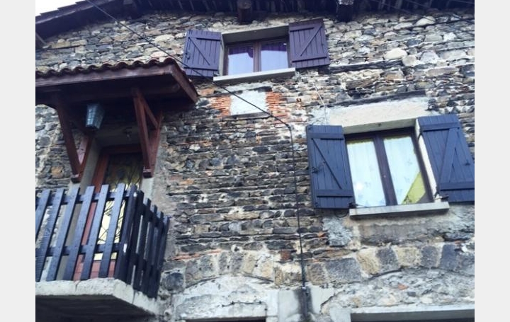 Réseau Immo-diffusion : Maison  SAINT-ROMAIN-EN-GIER  90 m2 145 000 € 