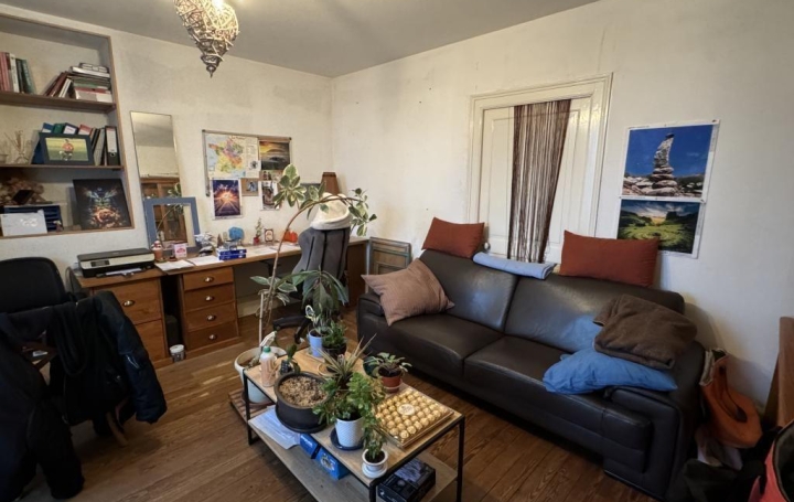 Maison de village VALLENAY (18190)  183 m2 132 500 € 